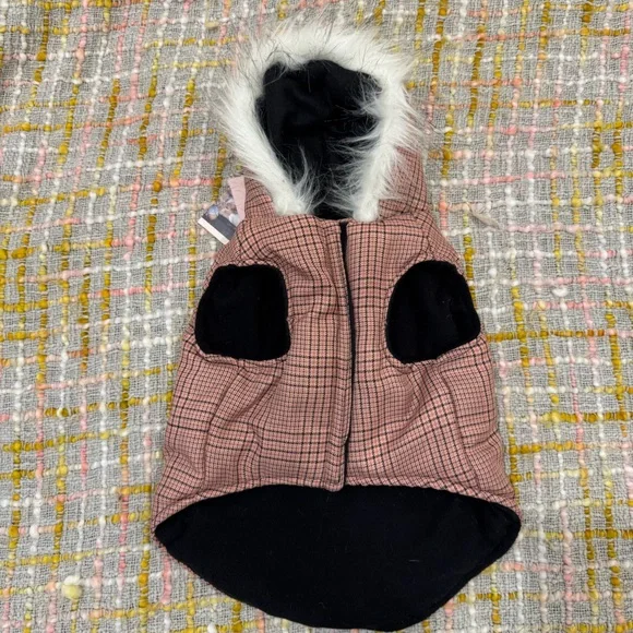 Jessica Simpson Pet Clothing - Picture 4 of 6